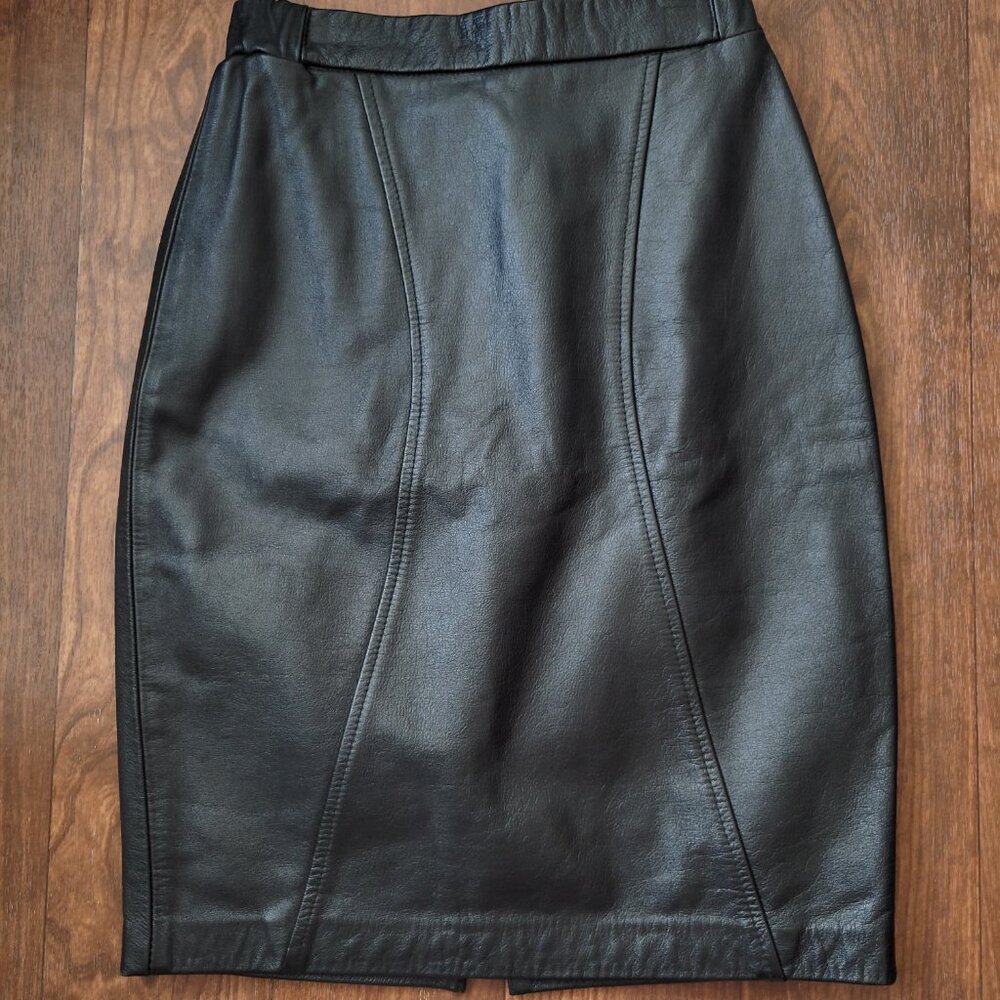Vintage custom BLACK Lambskin LEATHER SKIRT WOMAN BACK ZIP 100% LINED 80S' W24